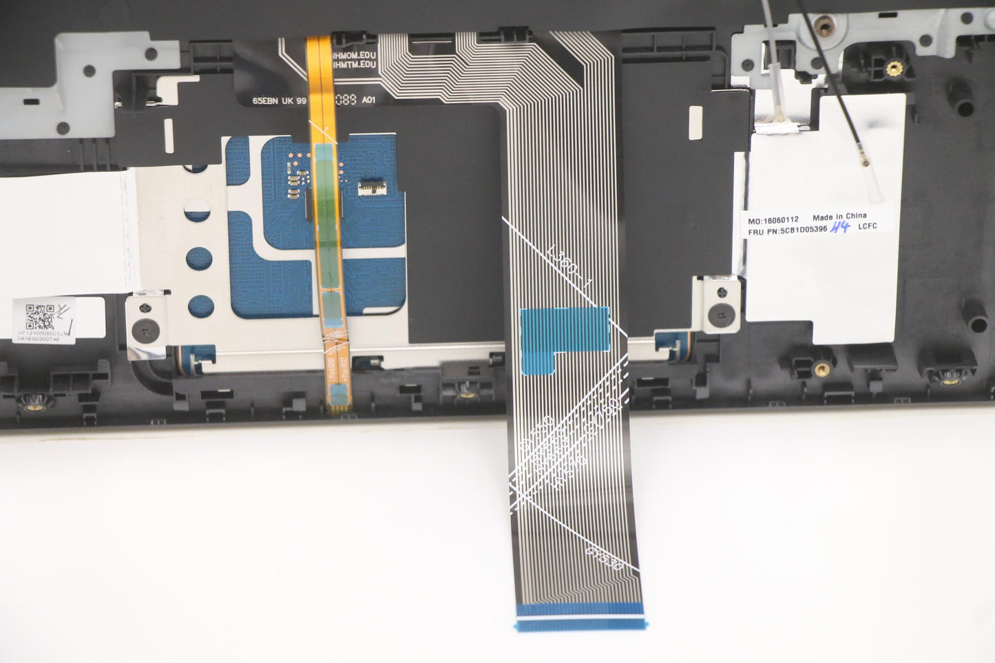 Lenovo Cover Upper Case Asm_Ger L82Jd - 5CB1D05396