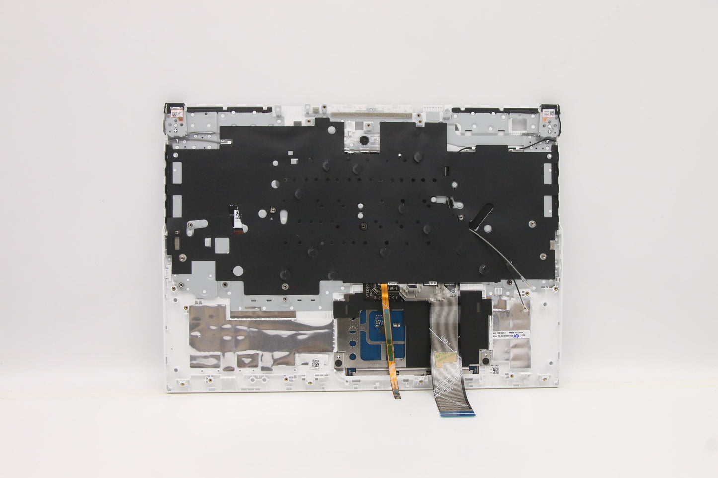 Lenovo Cover Upper Case Asm_Eng L82Jd - 5CB1D05423