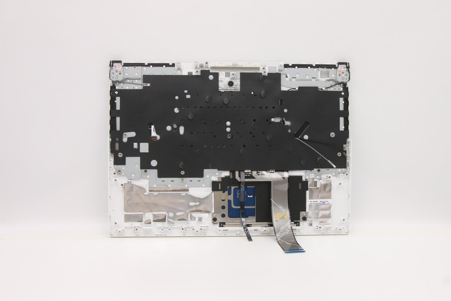 Lenovo Cover Upper Case Asm_Thai L82J - 5CB1D05445