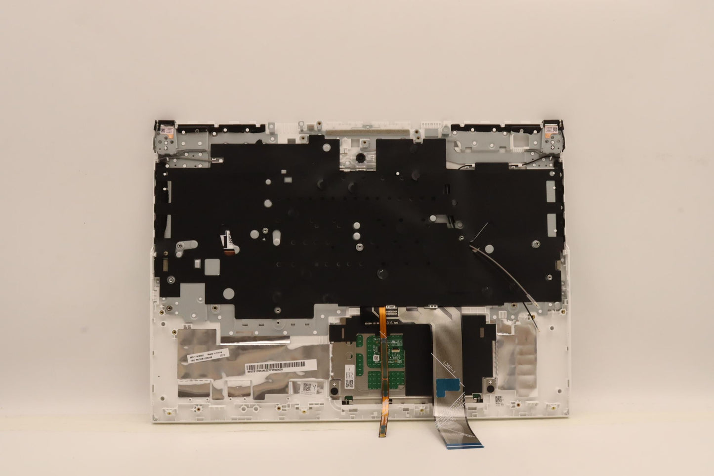 Lenovo Cover Upper Case Asm_Ukr L82Jd - 5CB1D05448