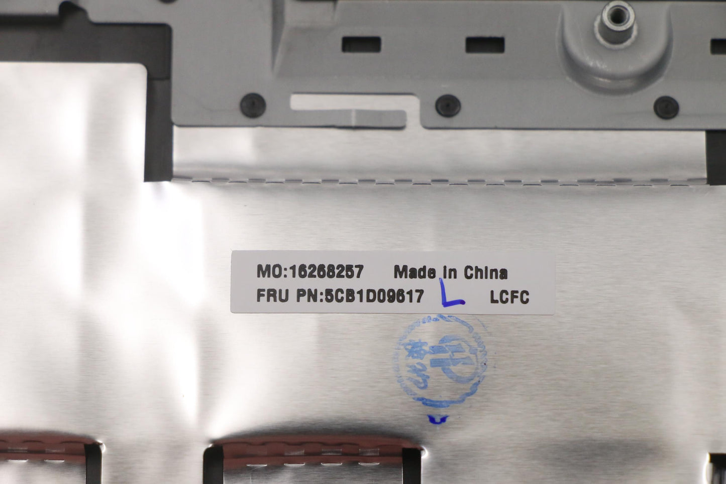 Lenovo Cover Upper Case Asm_Bel L82Jf - 5CB1D09617