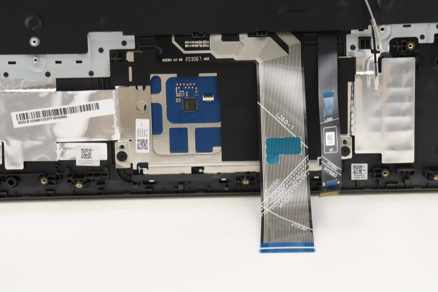 Lenovo Cover Upper Caseasm_Laspal82Jf - 5CB1D09637