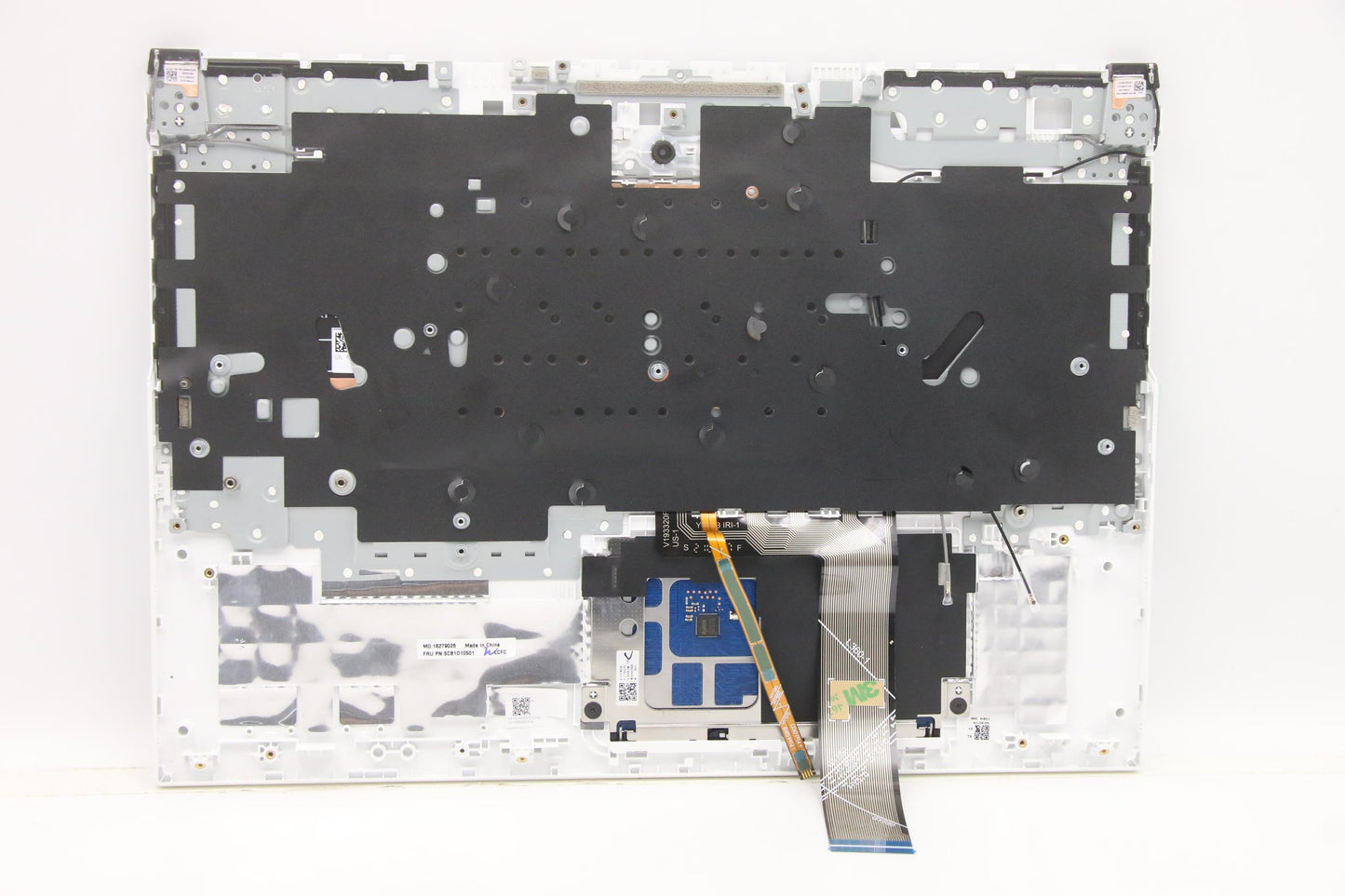 Lenovo Cover Upper Case Asm_Ara L82Jf - 5CB1D10501