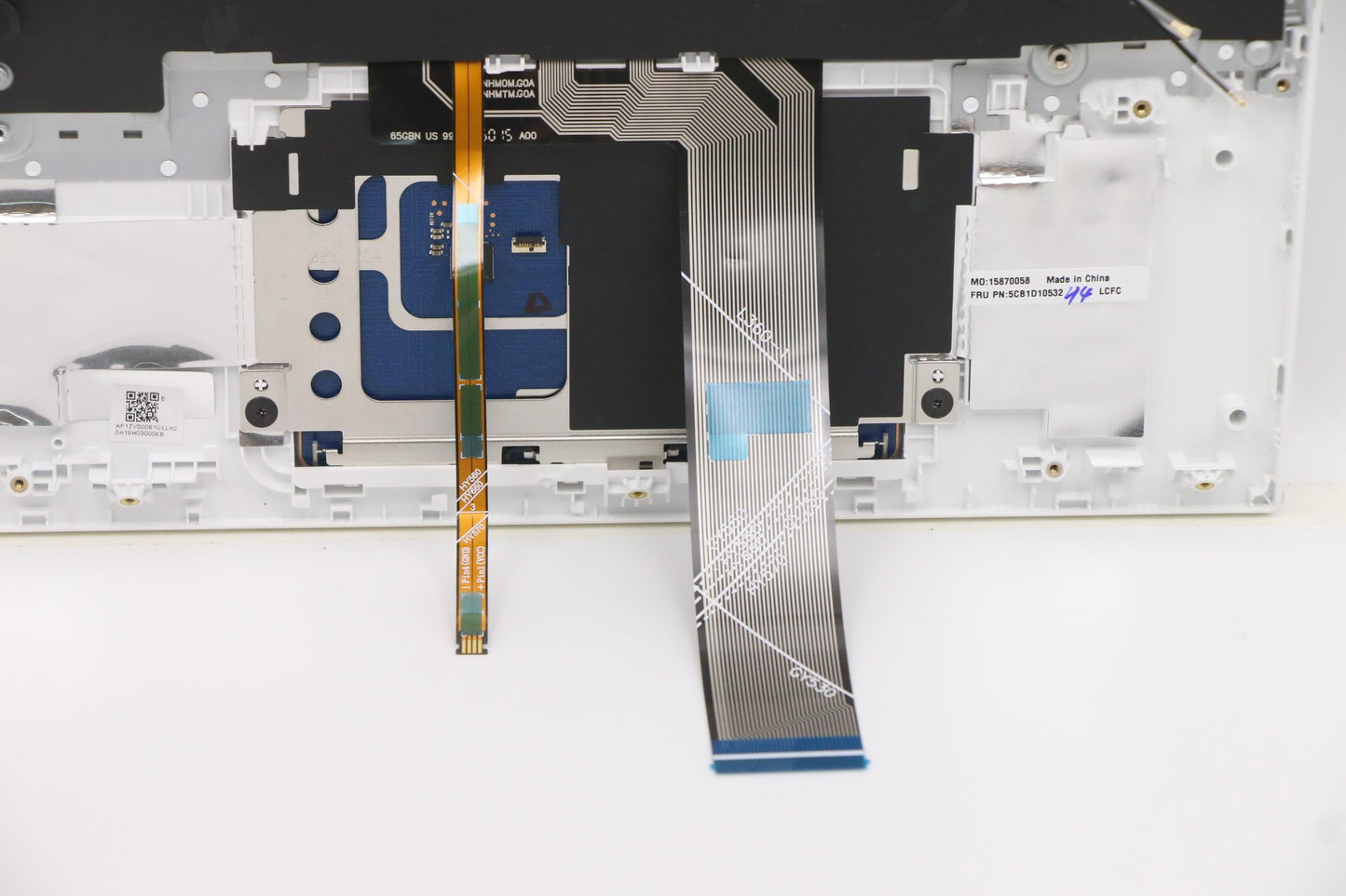 Lenovo Cover Upper Case Asm_Ukr L82Jf - 5CB1D10532