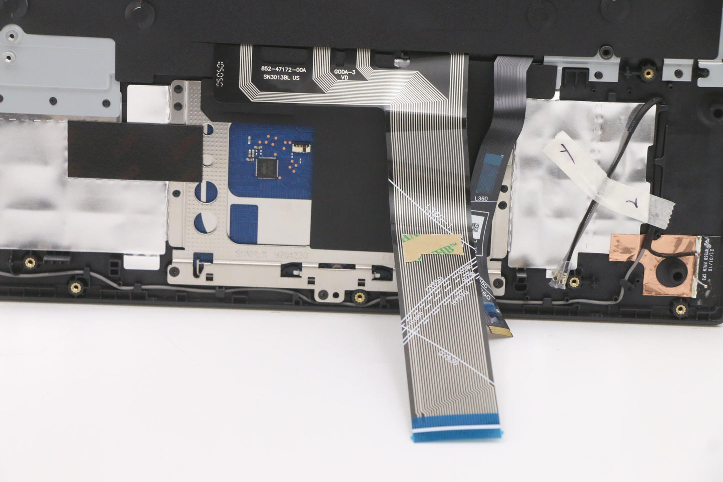 Lenovo Cover Upper Case Asm_Thai L82J - 5CB1D10925