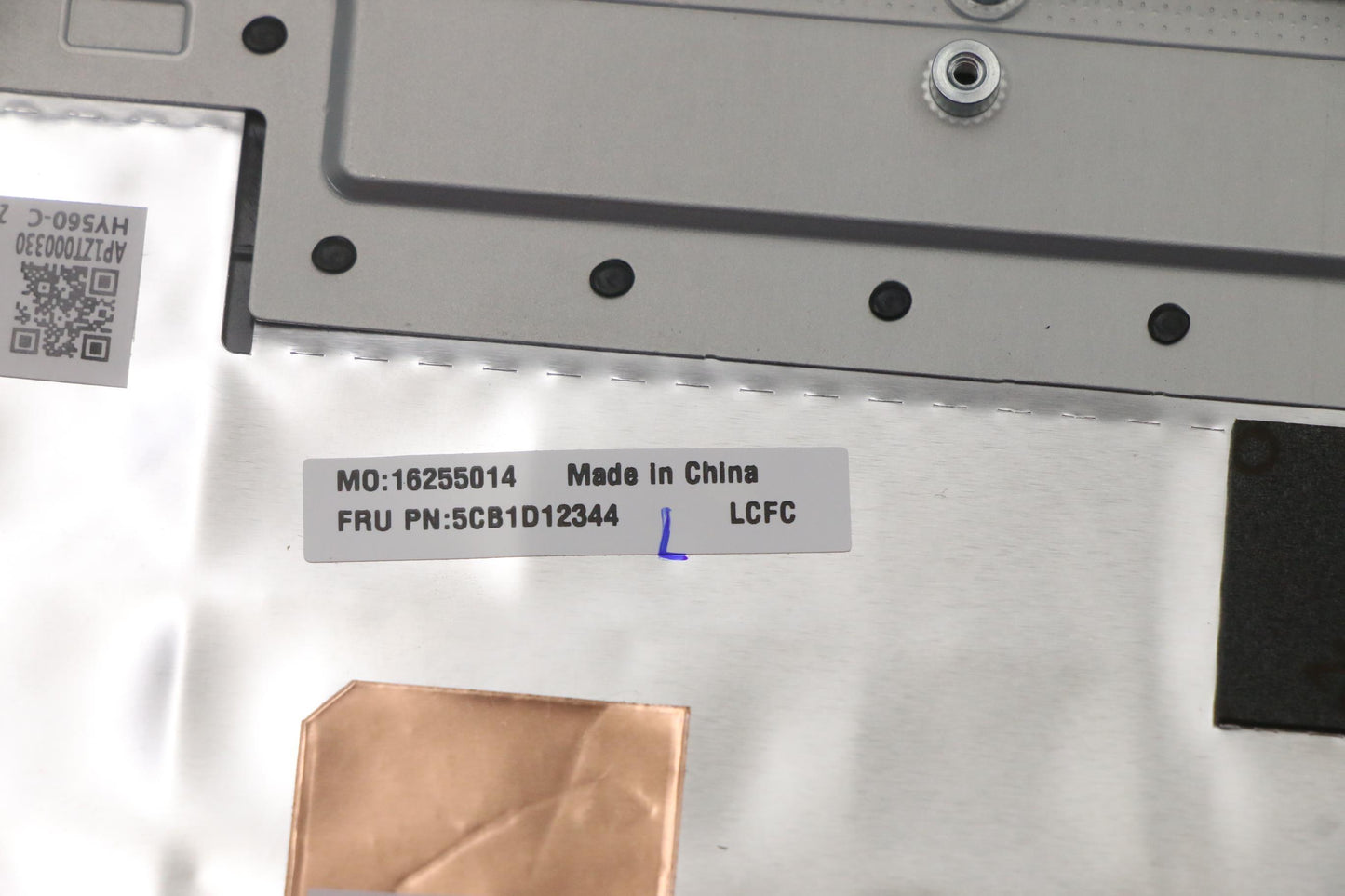 Lenovo Cover Upper Case Asm_La Spa L8 - 5CB1D12344
