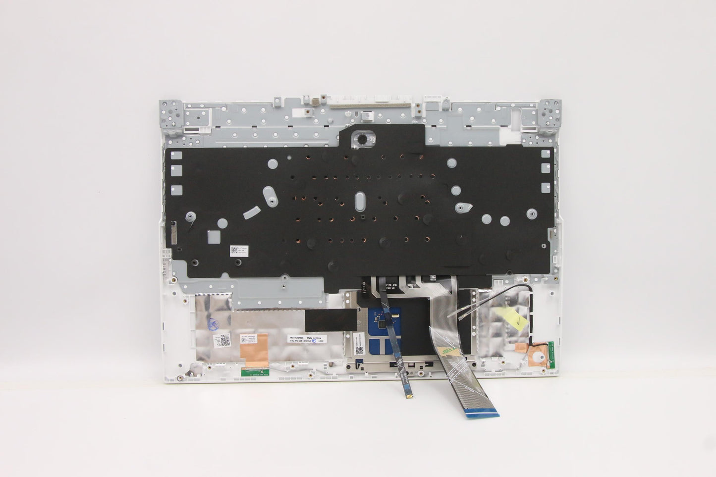 Lenovo Cover Upper Case Asm_Bul L82Jk - 5CB1D12358