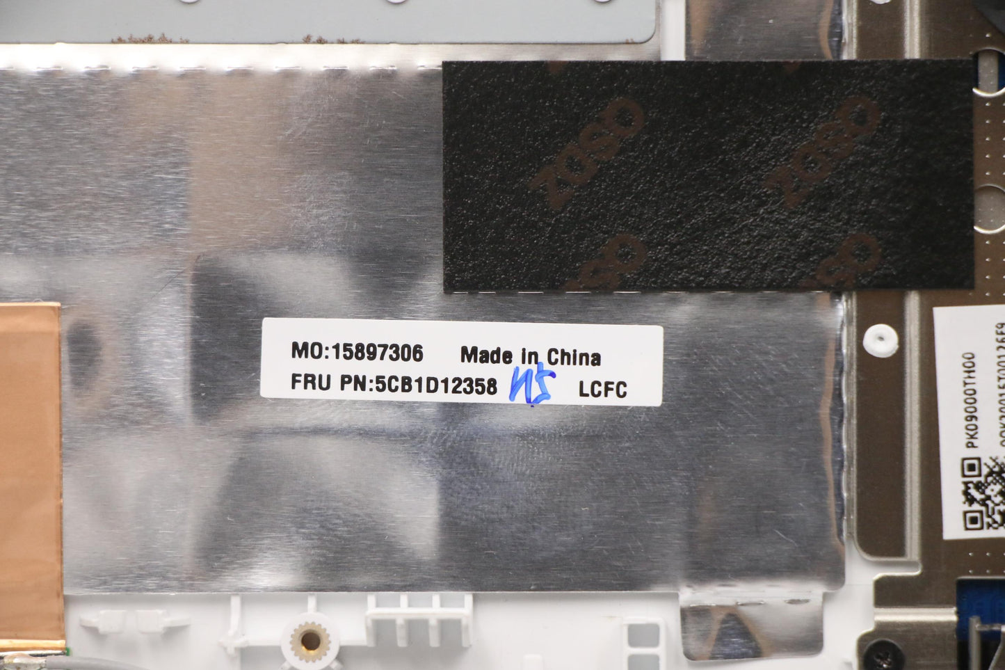 Lenovo Cover Upper Case Asm_Bul L82Jk - 5CB1D12358