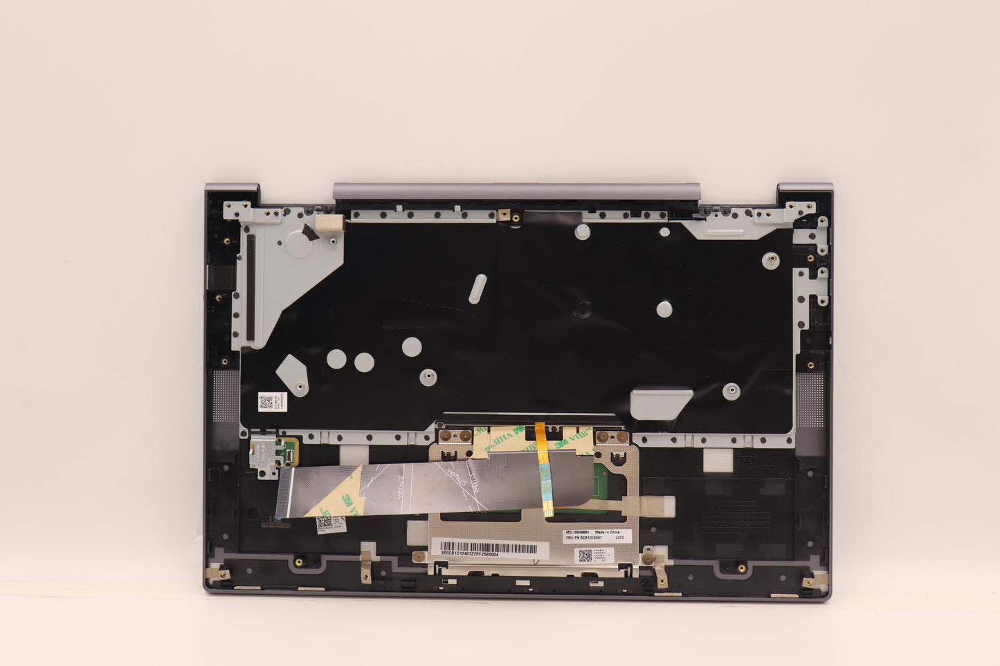 Lenovo Cover Upper Case Asm_Spa L82N7 - 5CB1D12407