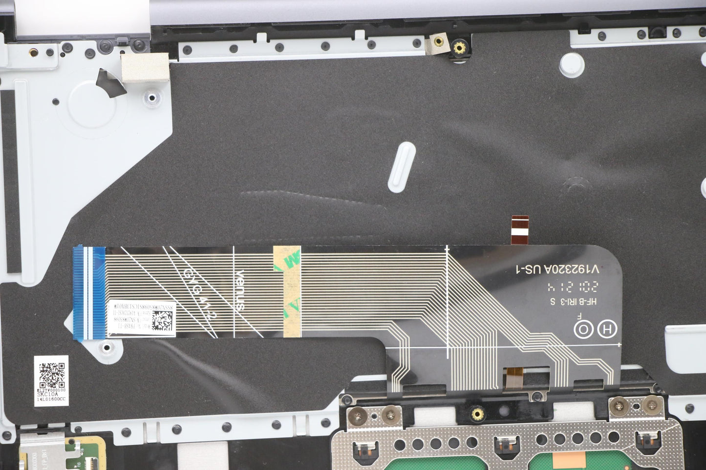 Lenovo Cover Upper Case Asm_Thai L82N - 5CB1D12410