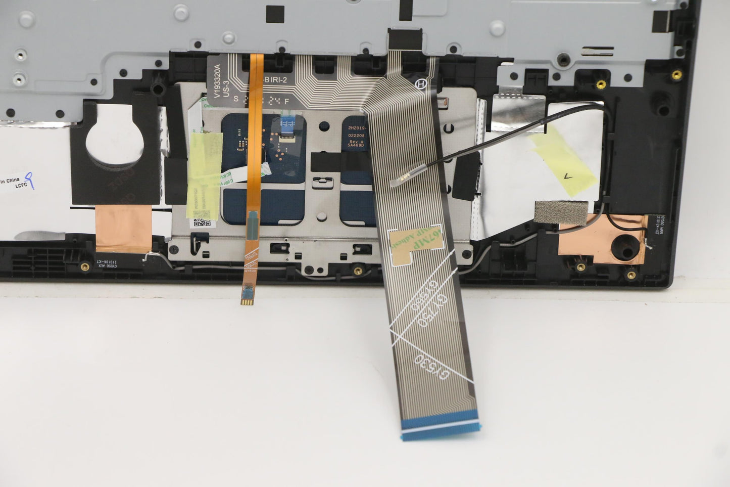 Lenovo Cover Upper Case Asm_Eng L82Nl - 5CB1D12462