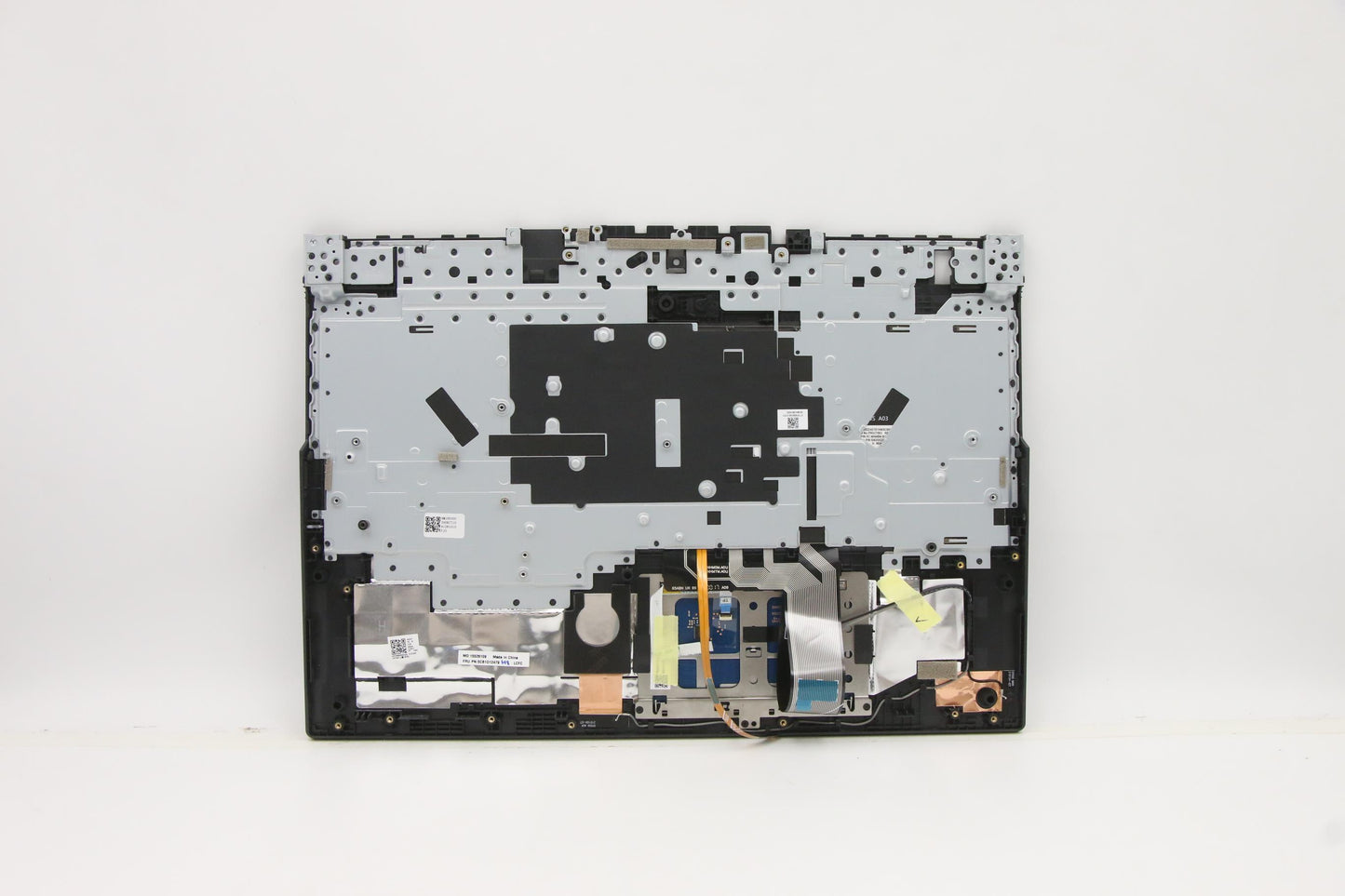 Lenovo Cover Upper Case Asm_Nordic L8 - 5CB1D12479