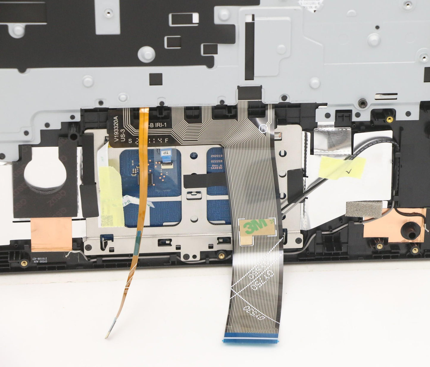 Lenovo Cover Upper Case Asm_Rus L82Nl - 5CB1D12481