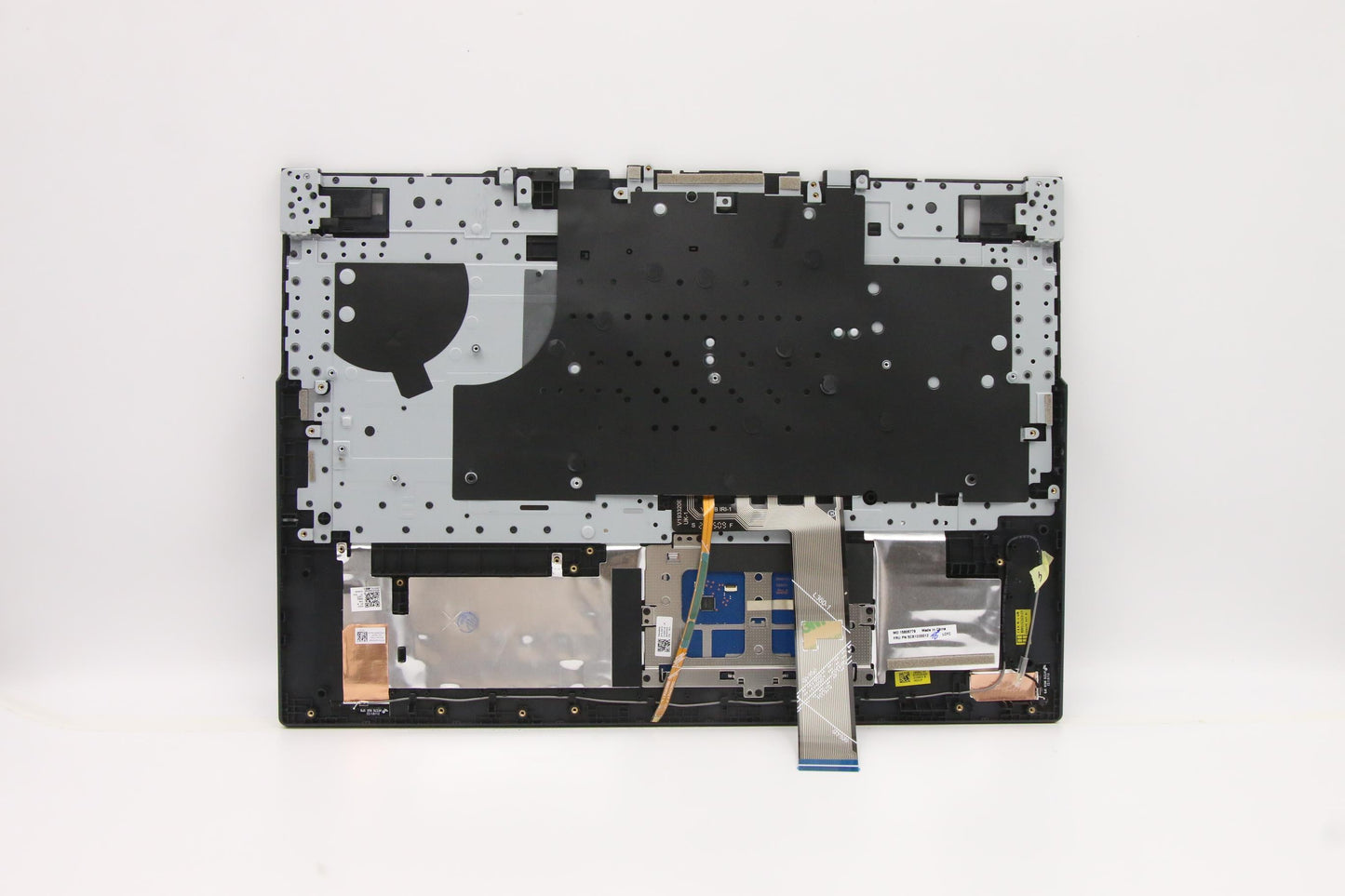 Lenovo Cover Upper Case Asm_Bel L82Jm - 5CB1D20012