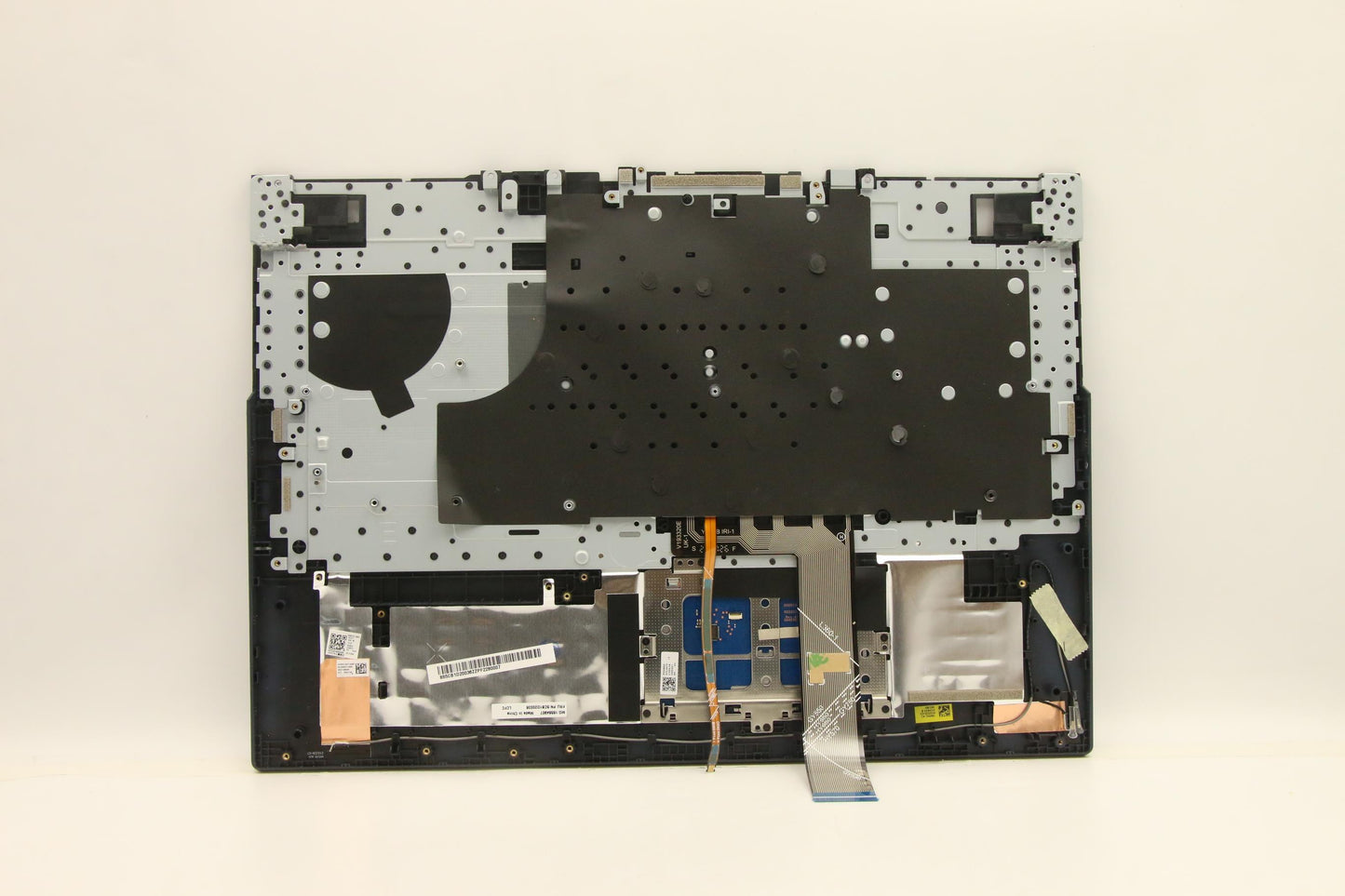 Lenovo Cover Upper Case Asm_Slv L82Jm - 5CB1D20036