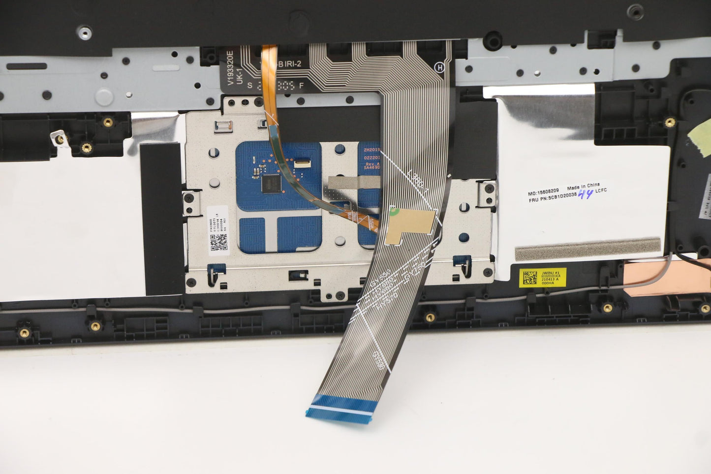 Lenovo Cover Upper Case Asm_Sws L82Jm - 5CB1D20038