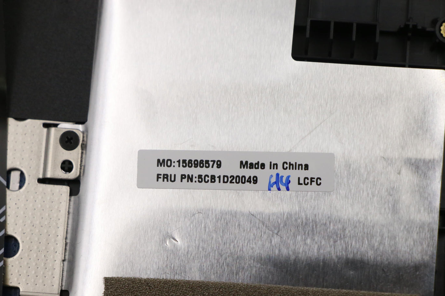 Lenovo Cover Upper Case Asm_Eng L82Jn - 5CB1D20049