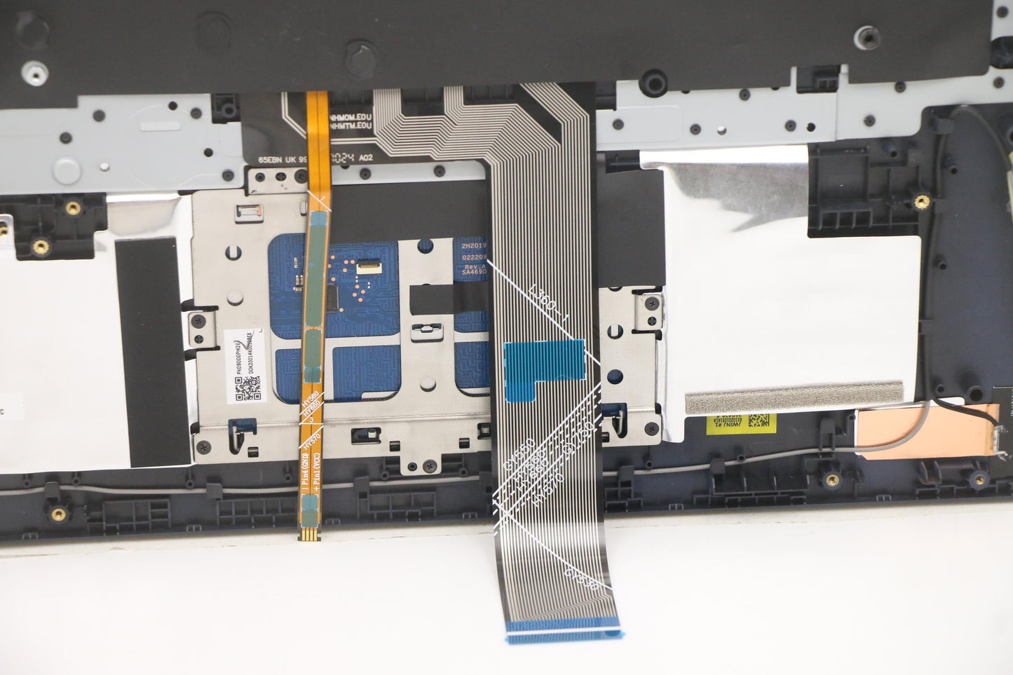 Lenovo Cover Upper Case Asm_Ita L82Jn - 5CB1D20062