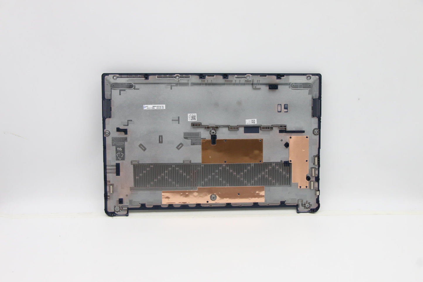 Lenovo - COVER Lower Case L82H8 without Sponge AB U - 5CB1D20084