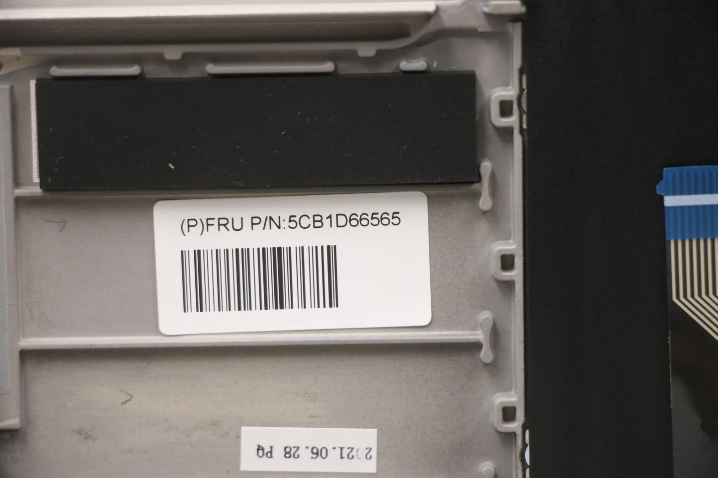 Lenovo Cover Upper Case Asm_La Spa_H2 - 5CB1D66565