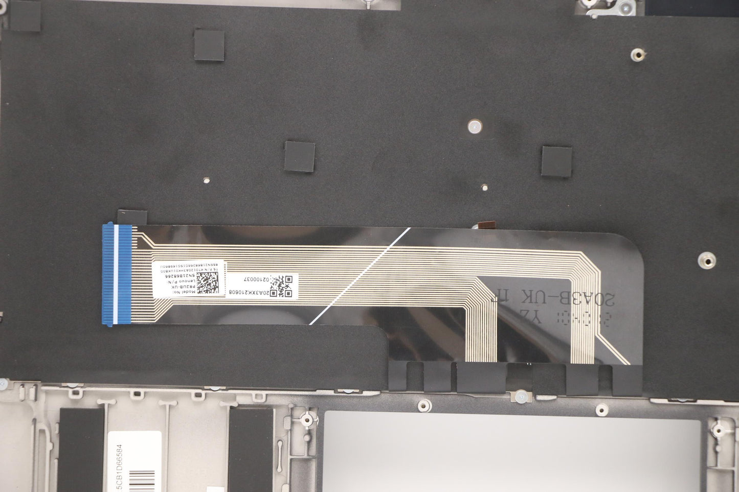 Lenovo Cover Upper Case Asm_Uke_H20Wj - 5CB1D66584