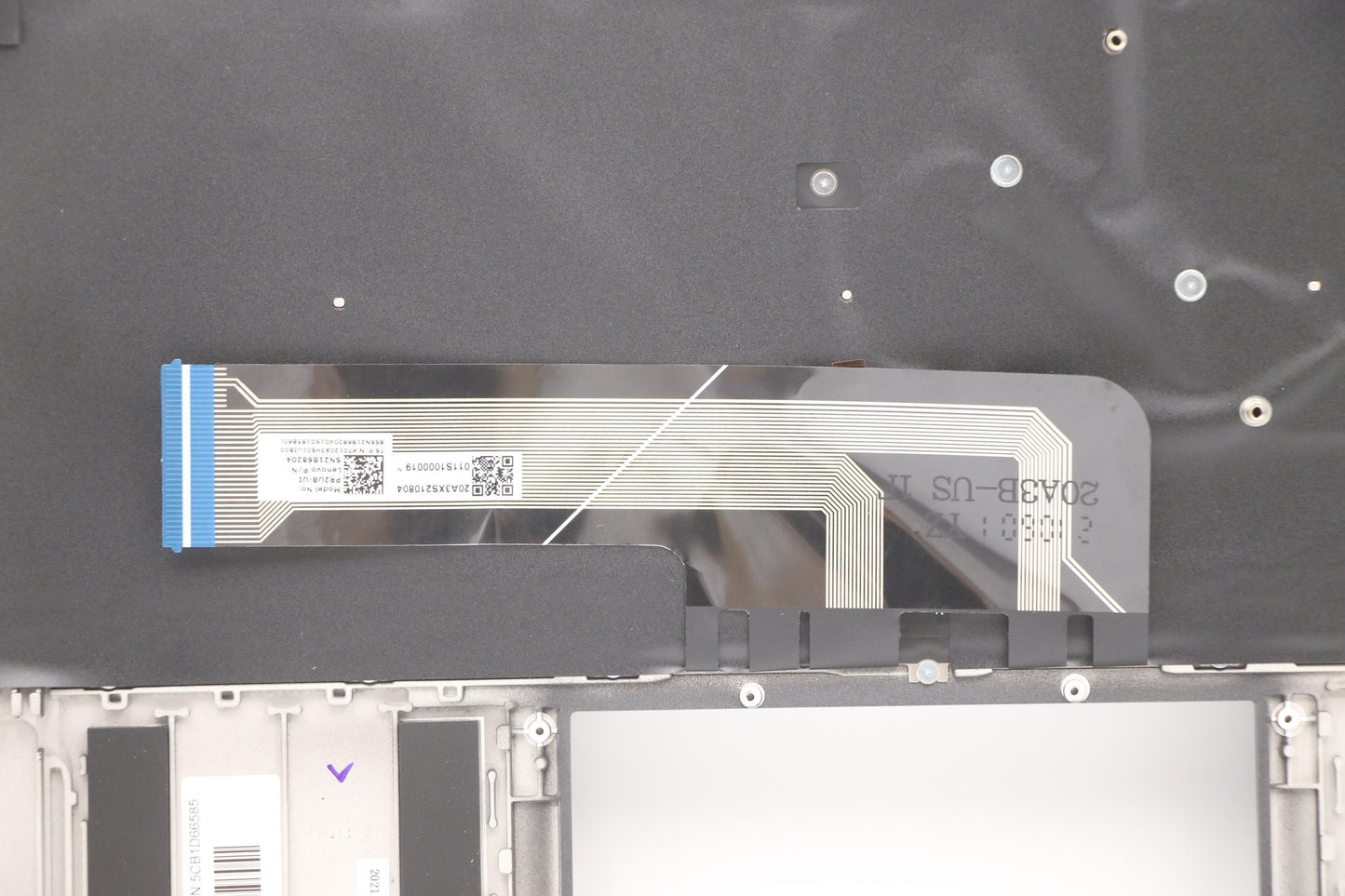 Lenovo Cover Upper Case Asm_Euro Eng_ - 5CB1D66585