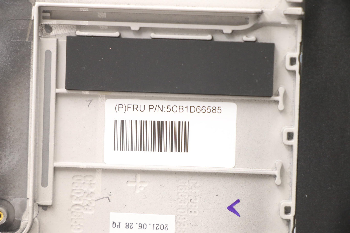 Lenovo Cover Upper Case Asm_Euro Eng_ - 5CB1D66585