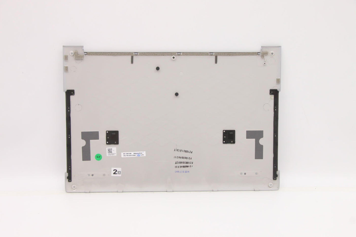 Lenovo Cover Lower Case_L82L0_Uma_W/R - 5CB1D70697