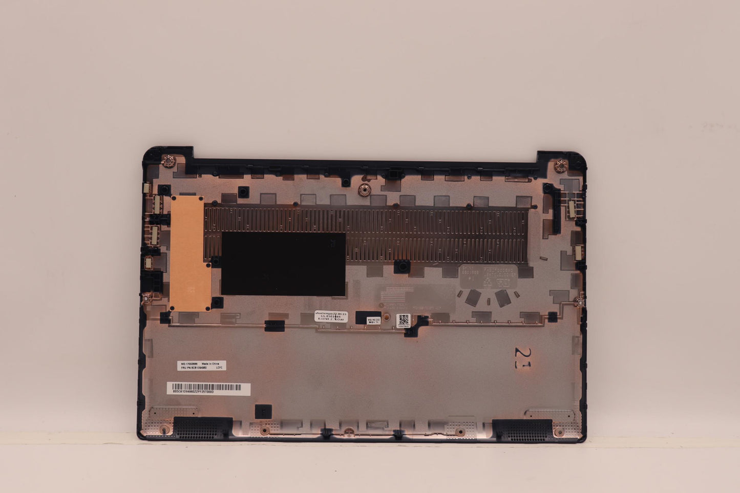 Lenovo Cover Lower Case L 82Lv Ab - 5CB1D94960