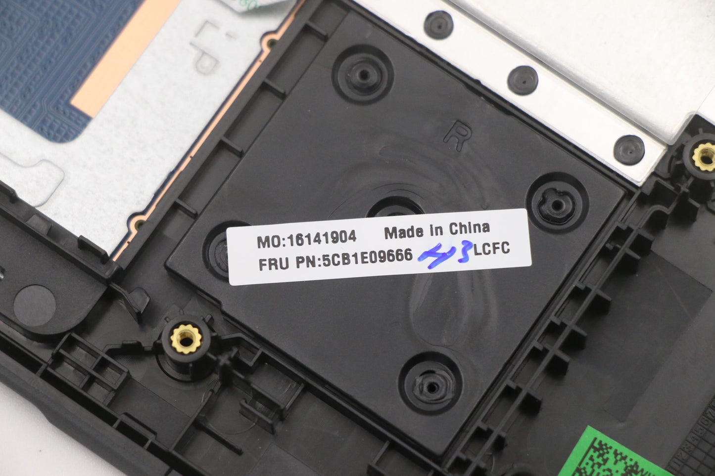 Lenovo Cover Uppercaseassembly Fra L8 - 5CB1E09666