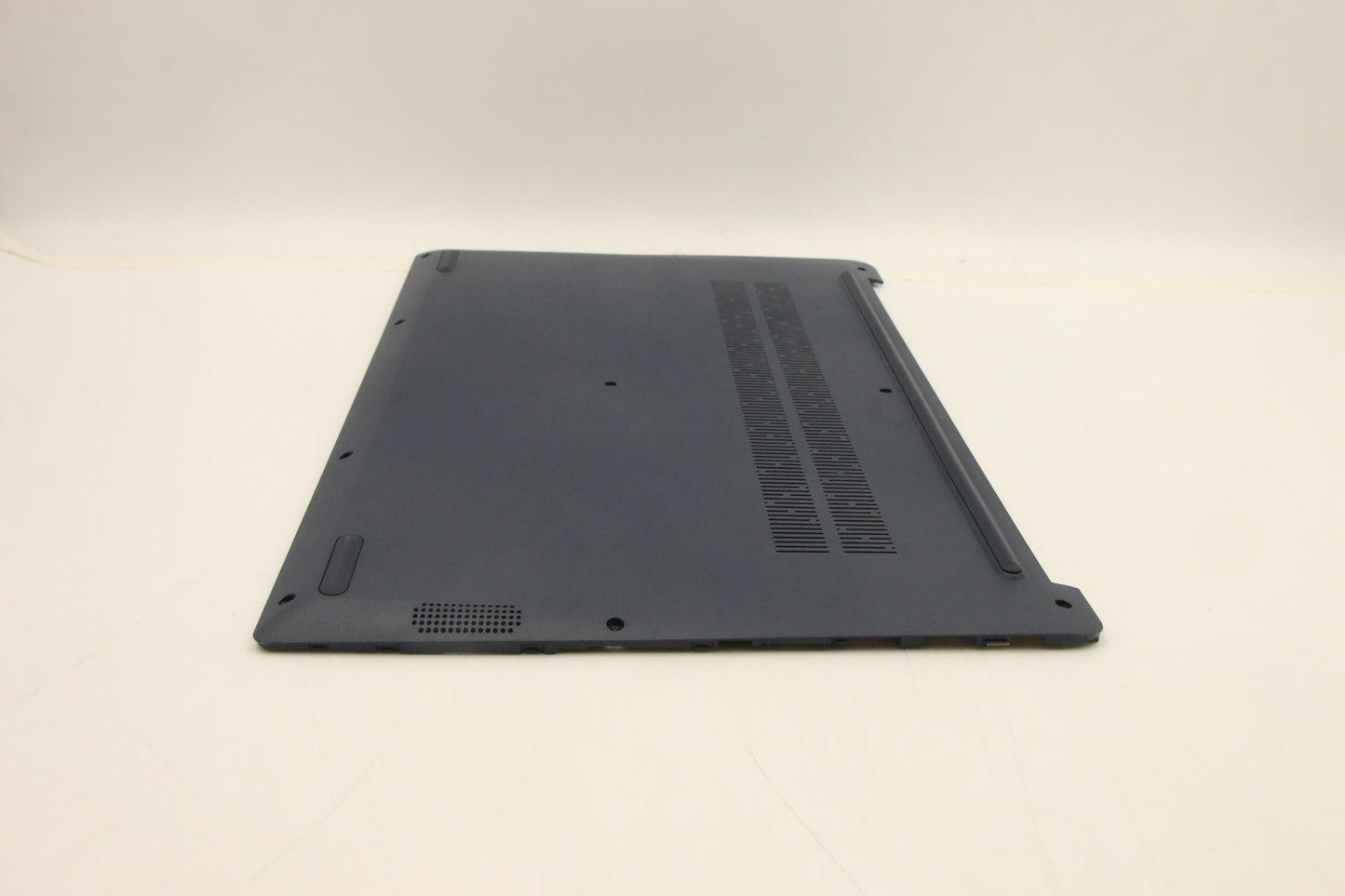 Lenovo Cover Lower Case L 82Lx Ab - 5CB1F09910