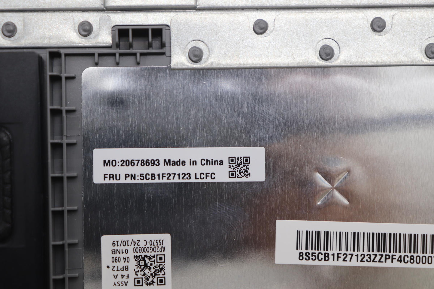 Lenovo Cover Upper Case Assembly Spa - 5CB1F27123