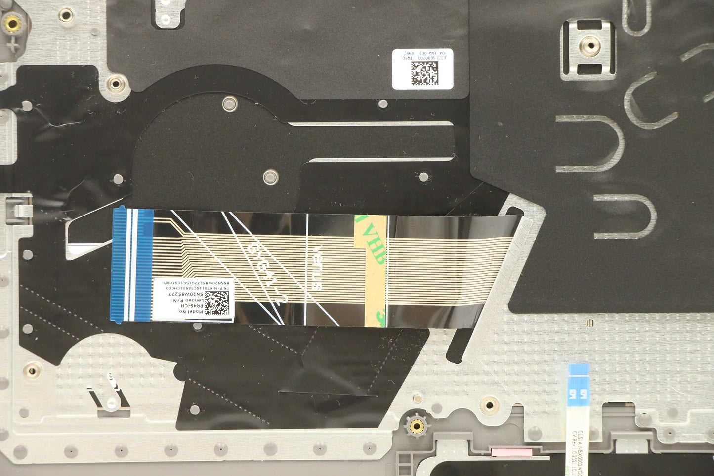 Lenovo Cover Uppercaseassembly Tc C82 - 5CB1F28488