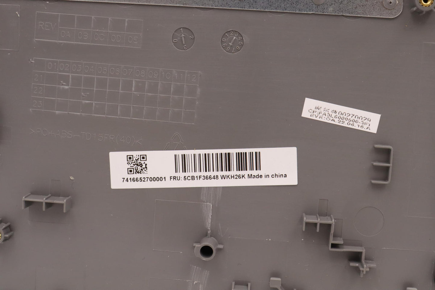 Lenovo Cover Uppercaseasmslv C82R1 Nf - 5CB1F36648