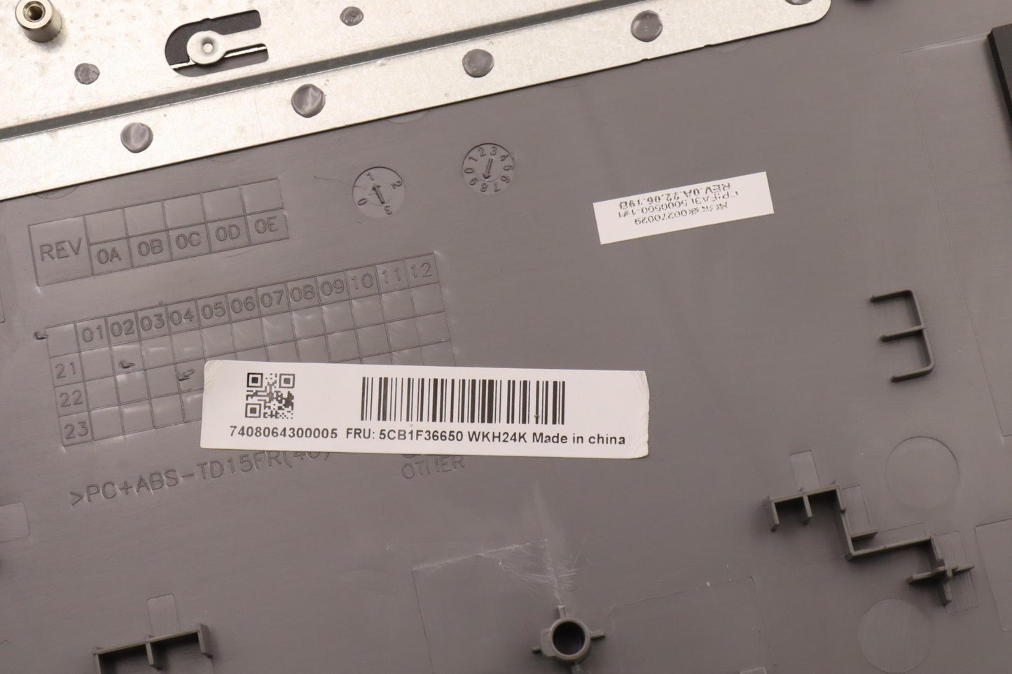 Lenovo Cover Uppercaseasmbul C82R1 Nf - 5CB1F36650