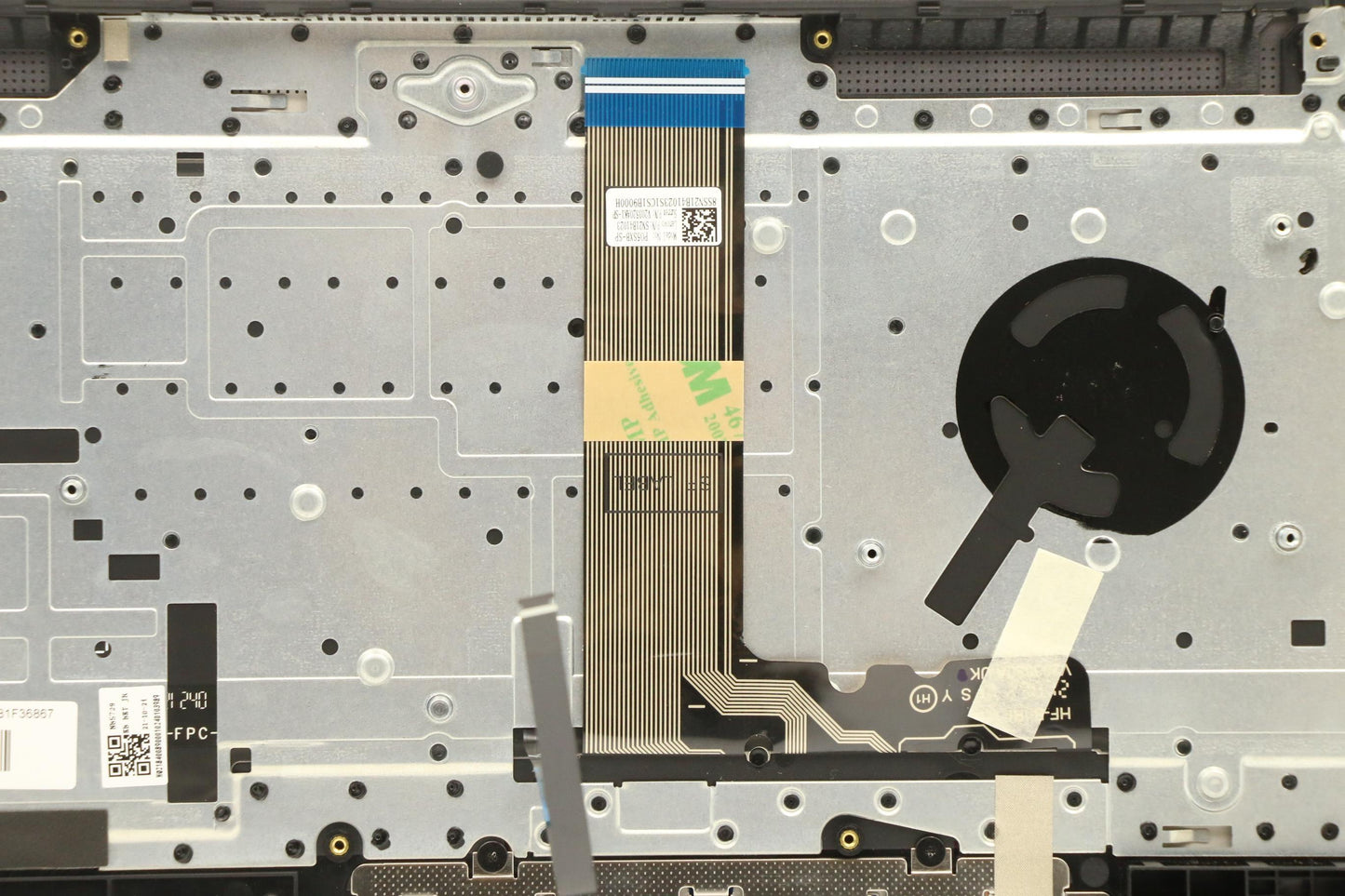 Lenovo Cover Upper Case Assembly Spa - 5CB1F36867