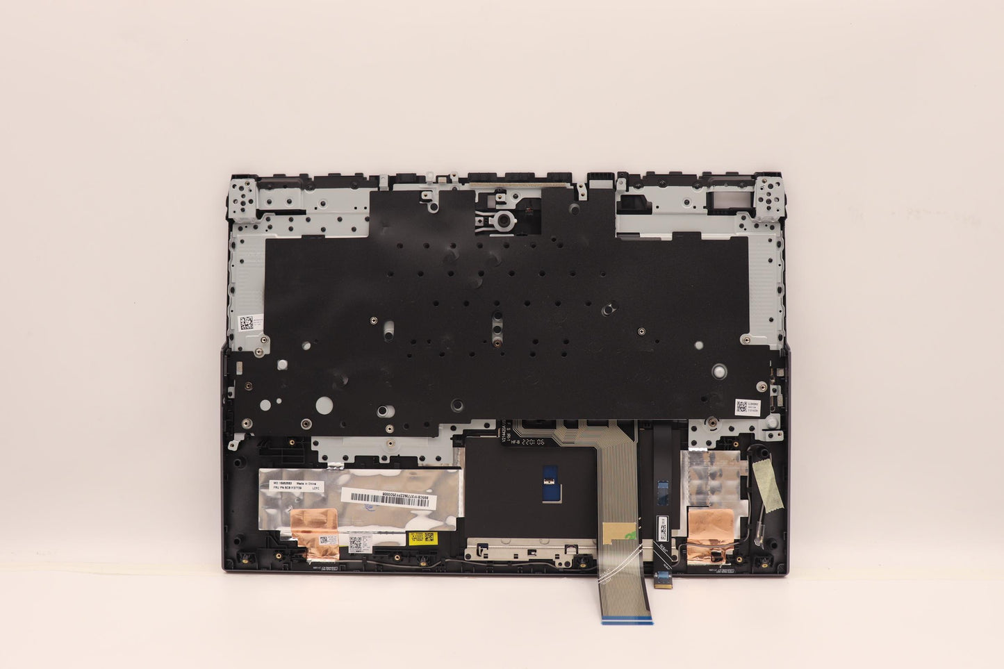 Lenovo Cover Upper Case Asmeuroengl82 - 5CB1F37739