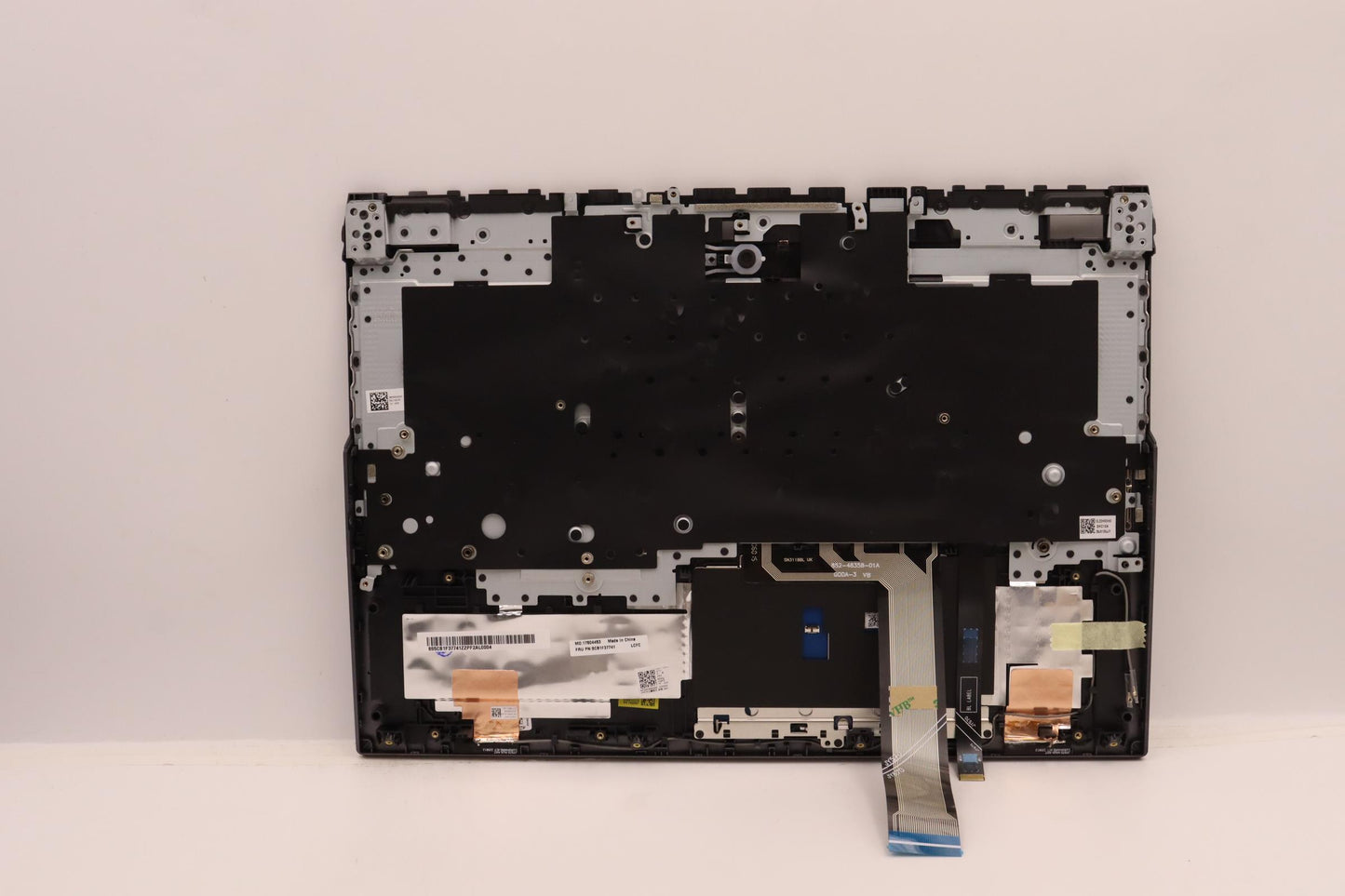 Lenovo Cover Upper Case Asmfraaral82R - 5CB1F37741