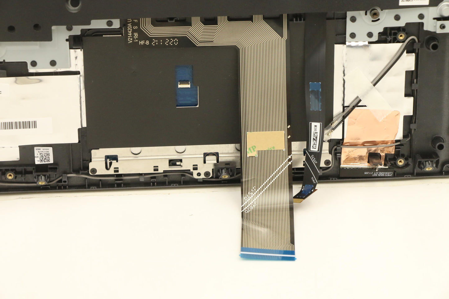 Lenovo Cover Upper Case Assembly Hbw - 5CB1F37745