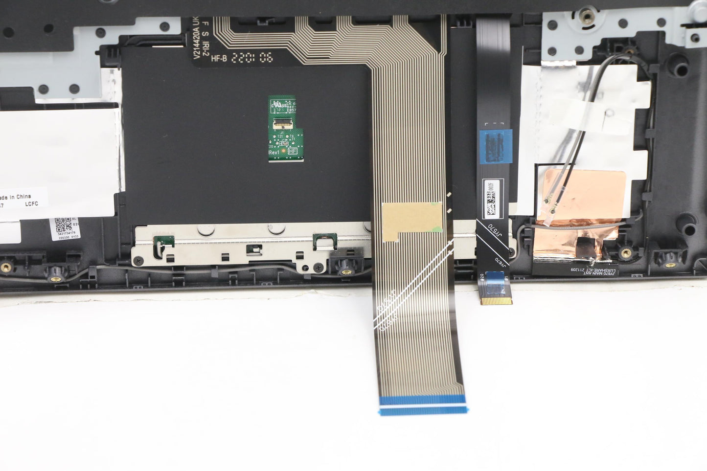 Lenovo Cover Upper Case Asmhun L82Rf - 5CB1F37747