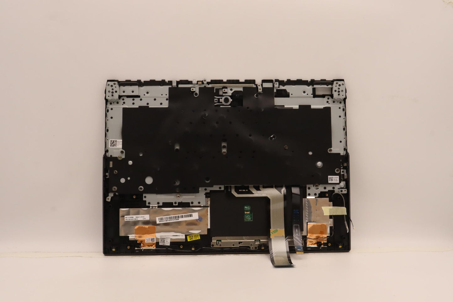 Lenovo Cover Upper Case Asmthai L82Rf - 5CB1F38514