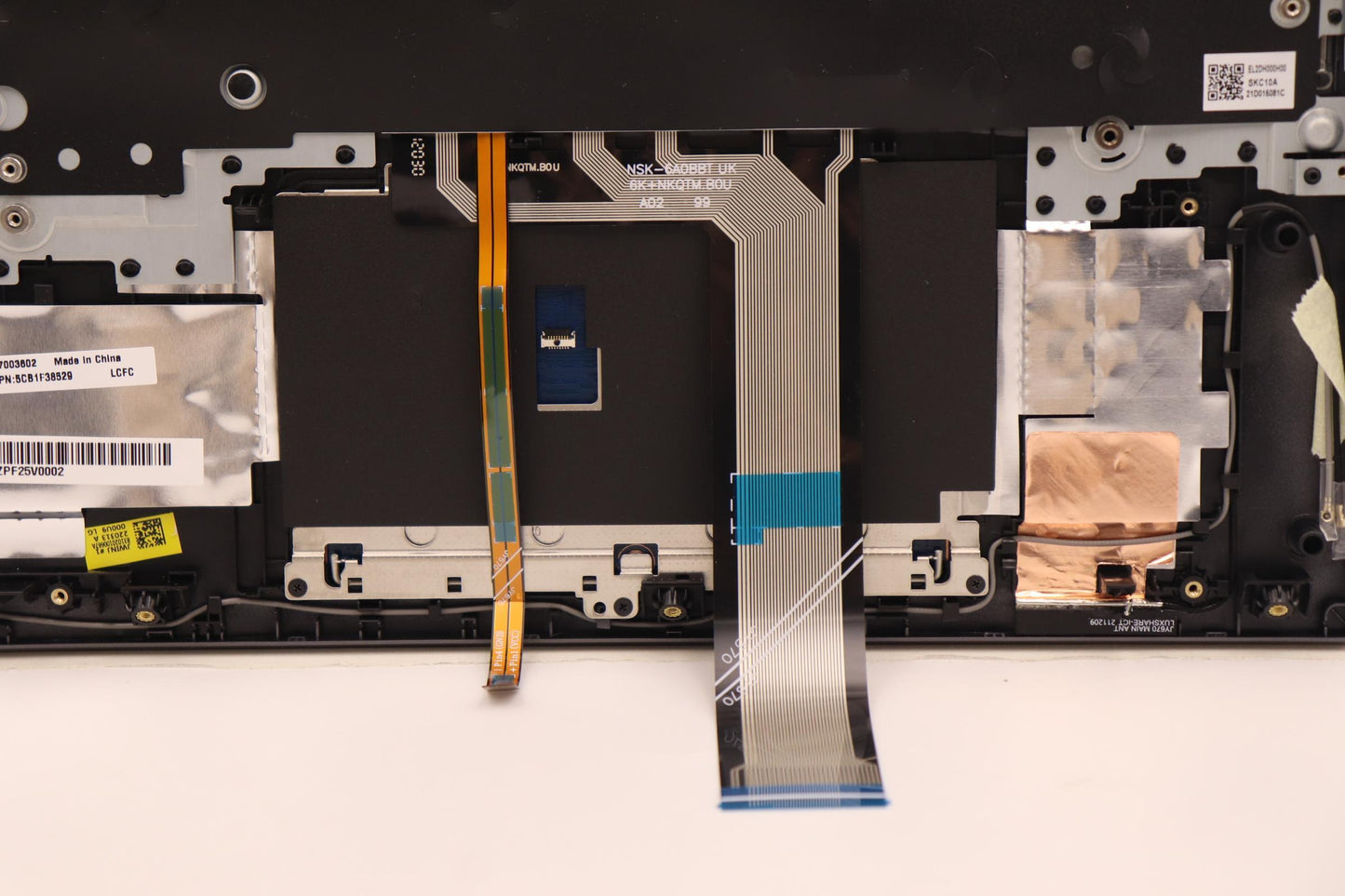 Lenovo Cover Upper Case Assembly Ger - 5CB1F38529