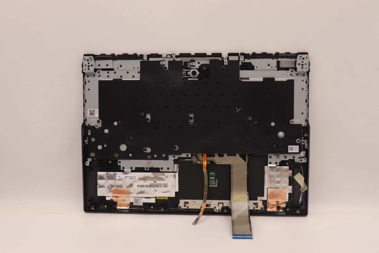 Lenovo Cover Upper Case Asmita L82Rf - 5CB1F38535