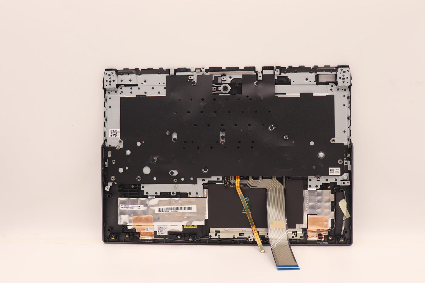 Lenovo Cover Upper Case Asmnordic L82 - 5CB1F38539
