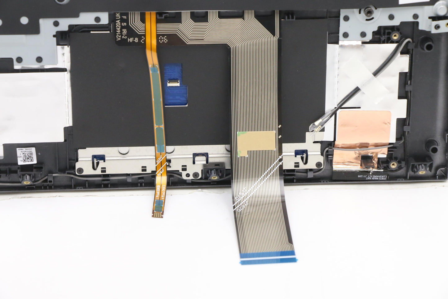 Lenovo Cover Upper Case Asmsws L82Rf - 5CB1F38544