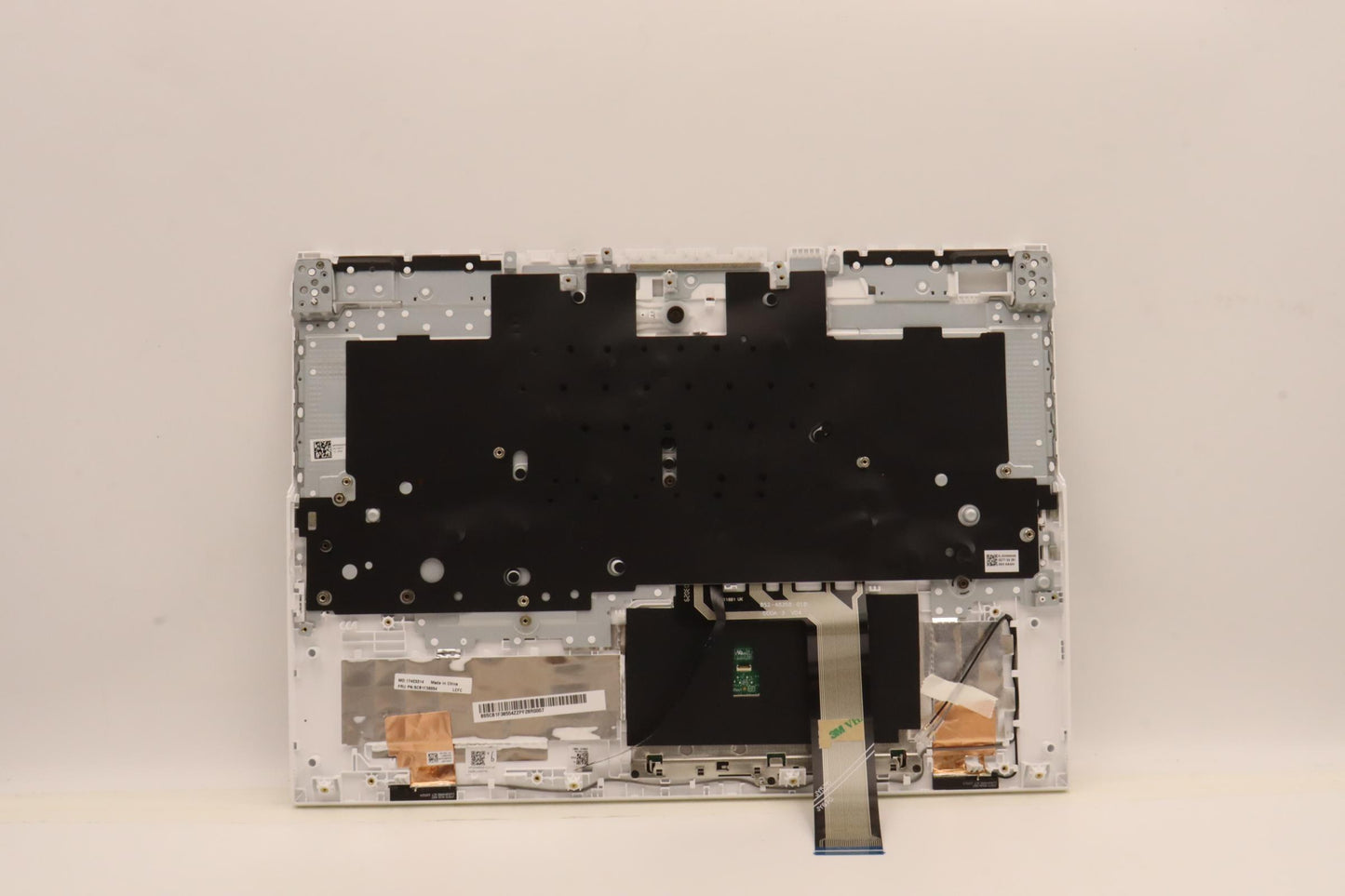 Lenovo Cover Upper Case Asmbul L82Rf - 5CB1F38554