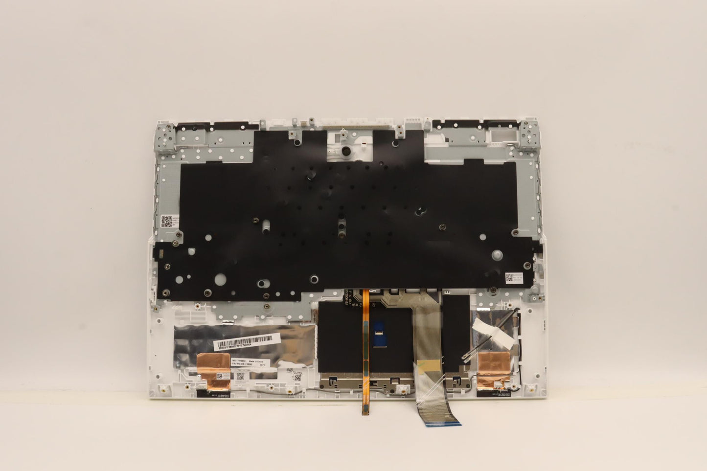 Lenovo Cover Upper Case Asmgre L82Rf - 5CB1F38562