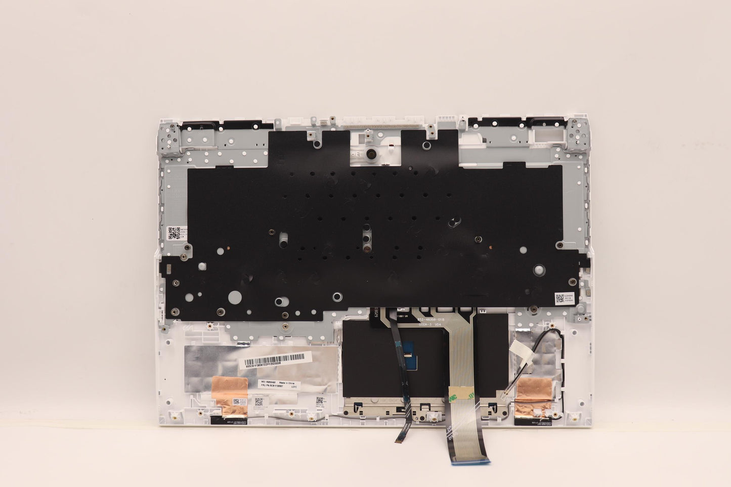 Lenovo Cover Upper Case Asmita L82Rf - 5CB1F38567