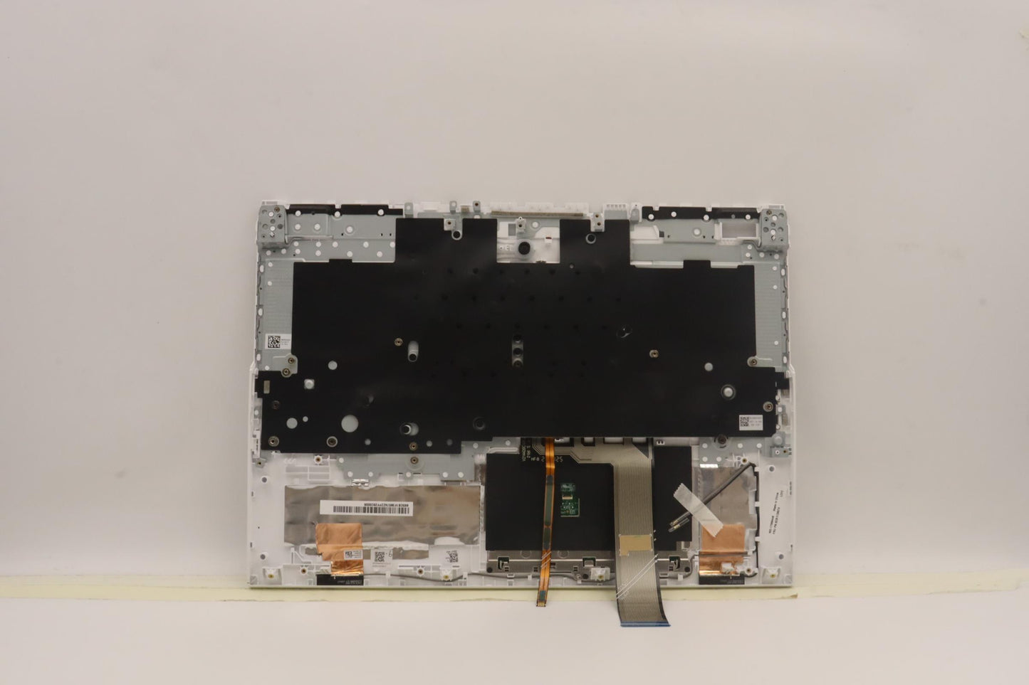 Lenovo Cover Upper Case Asmslv L82Rf - 5CB1F38574
