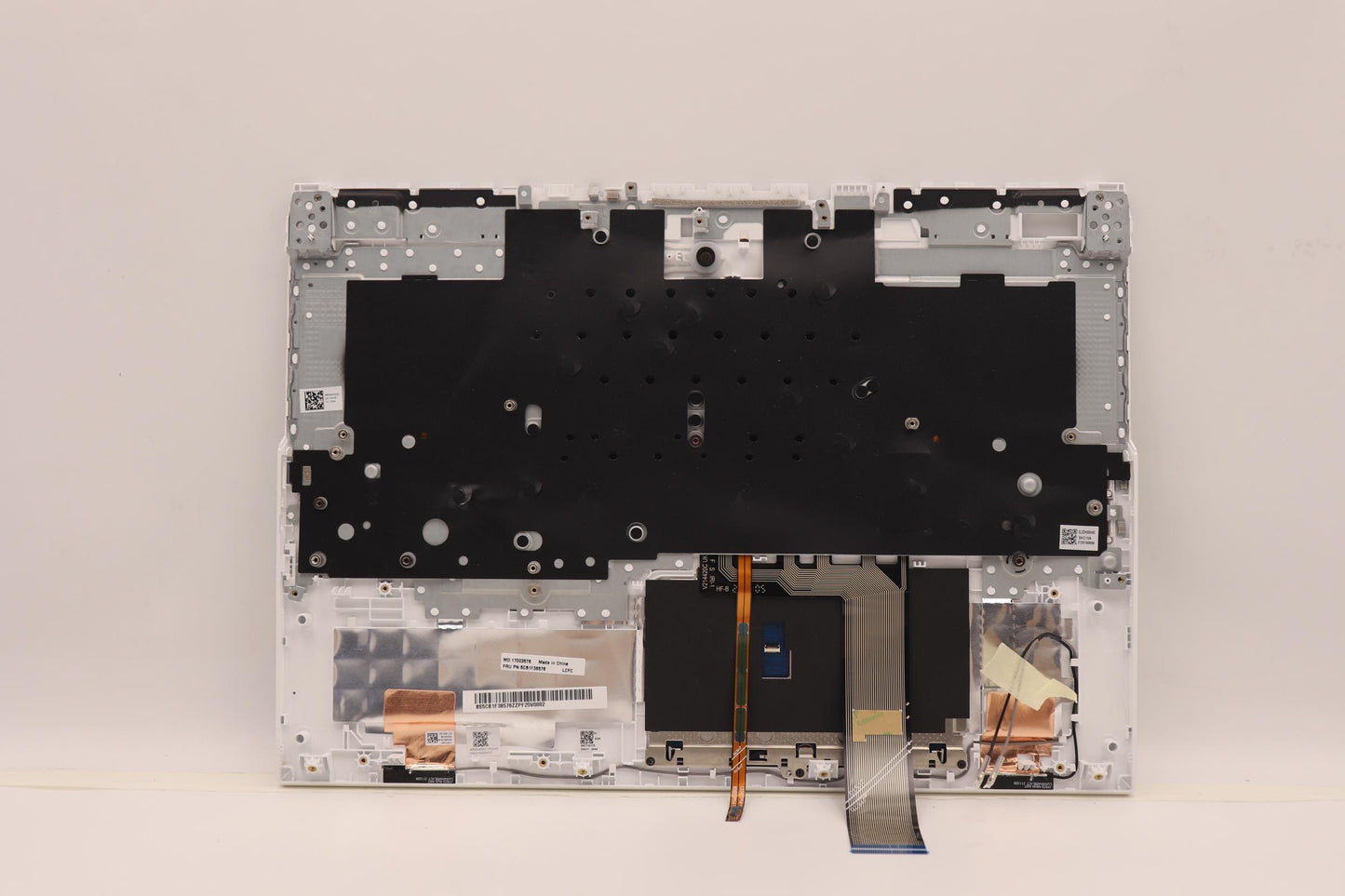 Lenovo Cover Upper Case Asmsws L82Rf - 5CB1F38576
